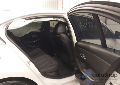 2019 BMW 330I xDrive из США, поврежденный, VIN 3MW5R7J50K8A05039